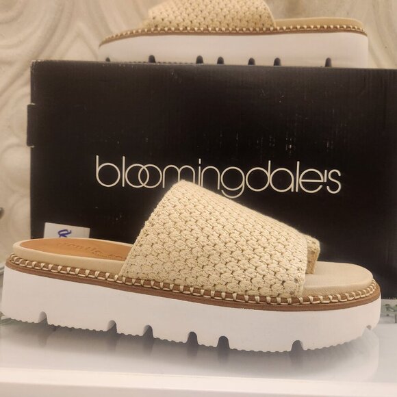 gentle souls Shoes - Gentle Souls "Lavern " Crocheted Knit Sandals. NIB (replacement box). Size 9